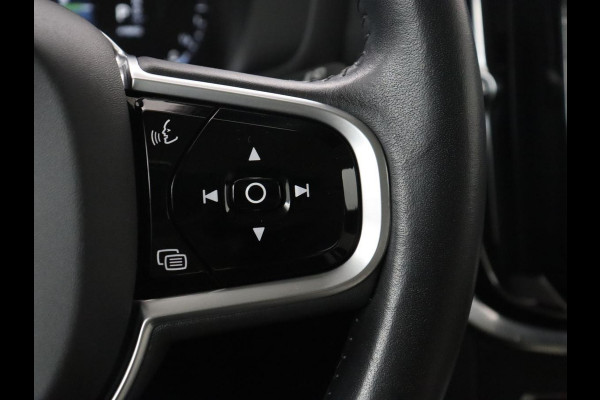 Volvo V60 2.0 T8 Twin Engine AWD R-Design | Apple Carplay | LED | Navigatie |
