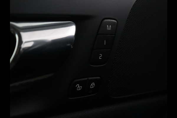 Volvo V60 2.0 T8 Twin Engine AWD R-Design | Apple Carplay | LED | Navigatie |