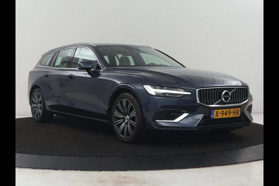 Volvo V60 2.0 T8 Twin Engine AWD R-Design | Apple Carplay | LED | Navigatie |