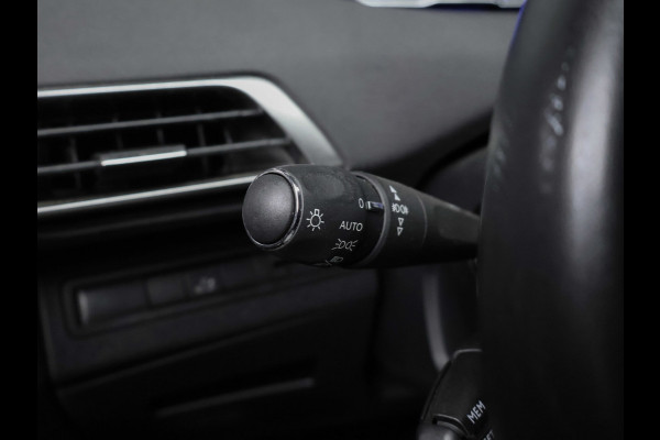 Peugeot 5008 1.2 PureTech Executive (APPLE CARPLAY,NAVI,LED,CRUISE,CROSS,CAMERA,360 VIEW,CLIMATE,GETINT,SPORTSTOELEN,NETTESTAAT)