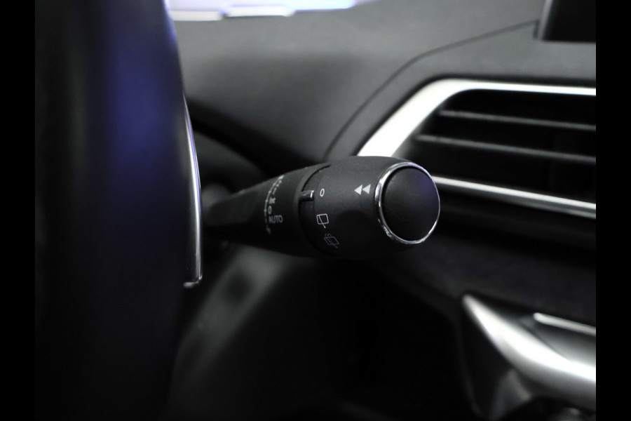 Peugeot 5008 1.2 PureTech Executive (APPLE CARPLAY,NAVI,LED,CRUISE,CROSS,CAMERA,360 VIEW,CLIMATE,GETINT,SPORTSTOELEN,NETTESTAAT)