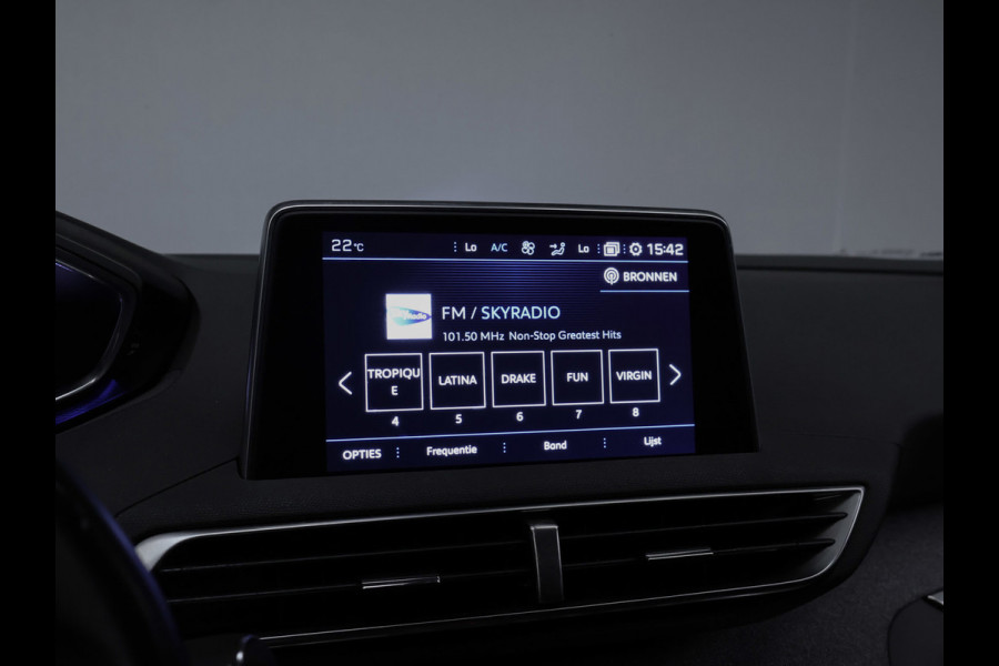 Peugeot 5008 1.2 PureTech Executive (APPLE CARPLAY,NAVI,LED,CRUISE,CROSS,CAMERA,360 VIEW,CLIMATE,GETINT,SPORTSTOELEN,NETTESTAAT)