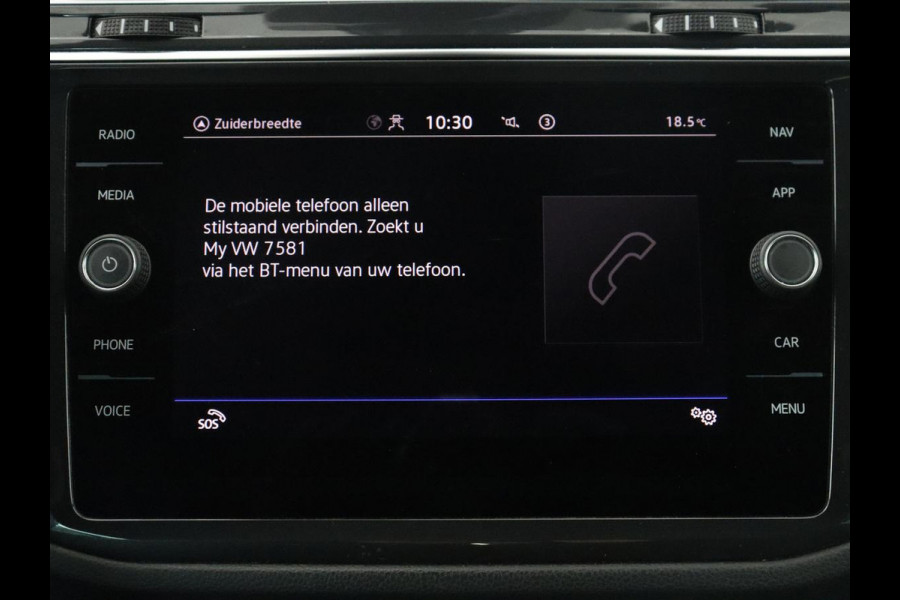 Volkswagen Tiguan 1.5 eHybrid Edition 20 SOH 93,3 % | R-Line | Trekhaak | LED | Camera | Apple Carplay |