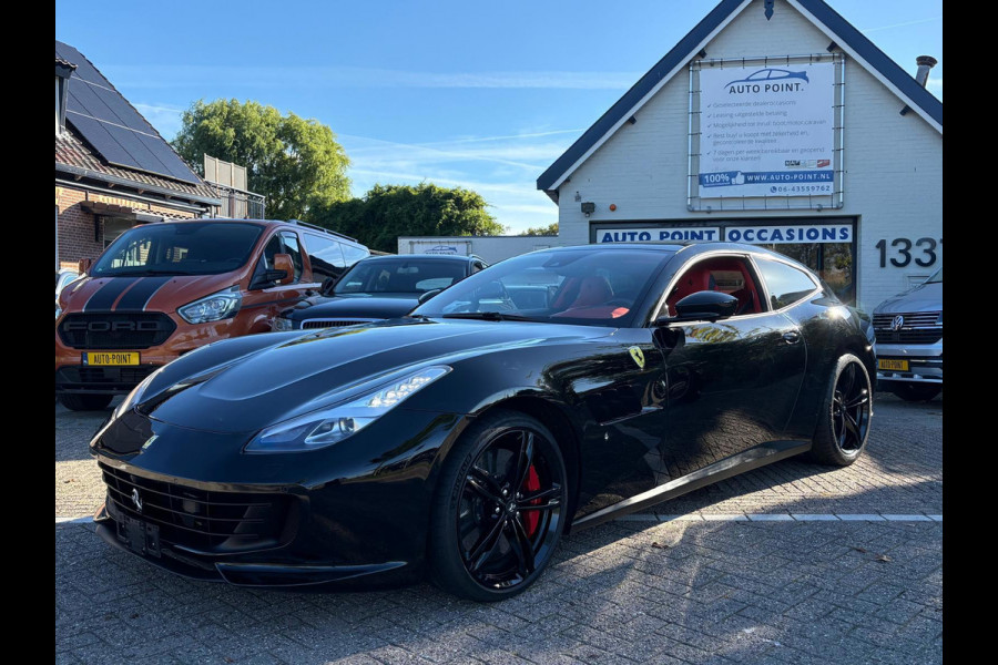Ferrari GTC4Lusso 6.3 V12 690PK 4WD/PANO/CARBON/P-DISPLAY/LIFT