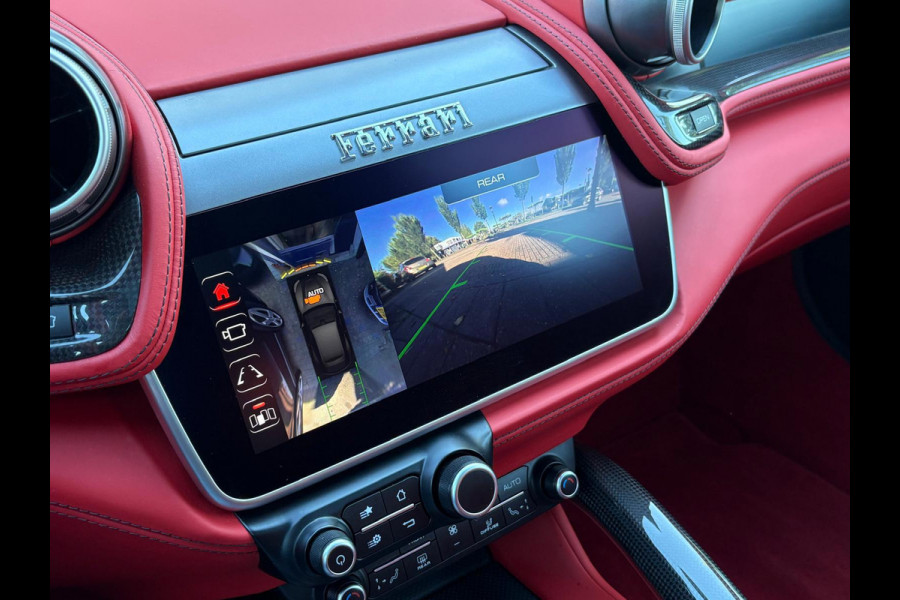 Ferrari GTC4Lusso 6.3 V12 690PK 4WD/PANO/CARBON/P-DISPLAY/LIFT