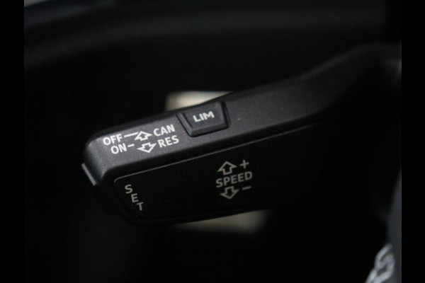 Audi Q3 45 TFSI e S edition SOH 94,1% | S-Line | Navigatie | Parkeerhulp | LED |