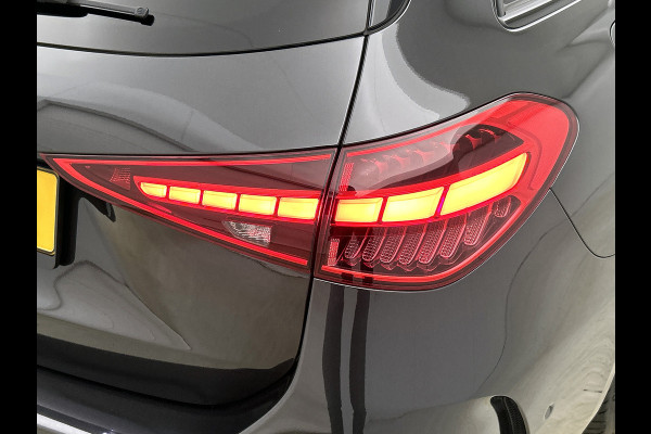 Mercedes-Benz C-Klasse Estate 300 e AMG Plug-In Hybride AMG Line | Premium Plus | Night Pakket | Panorama Schuif-Kanteldak | Alarm | Inclusief 24 maanden MB Certified garantie voor Europa.