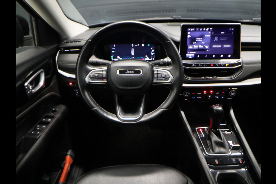 Jeep Compass 4xe 190 Plug-in Hybrid Electric Limited Lease Ed. 4WD [TREKHAAK, STUURVERWARMING, STOELVERWARMING, ADAPTIEVE RIJMODUS, CAMERA, PARKEER ASSISTENT, ADAPTIVE CRUISE, PDC V+A, DIGITAL DASH, BLUETOOTH, CLIMATE, NIEUWSTAAT]