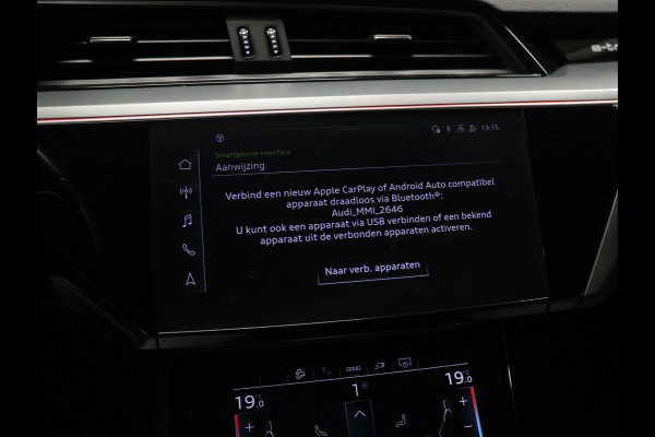 Audi e-tron 55 quattro edition 95 kWh [SCHUIFKANTELDAK, APPLE CARPLAY, ANDROID AUTO, CRUISE CONTROL, STOELVERWARMING, ACHTERUITRIJCAMERA, ELEK. ACHTERKLEP, PDC V+A, CLIMATE, NAVIGATIE, NIEUWSTAAT]