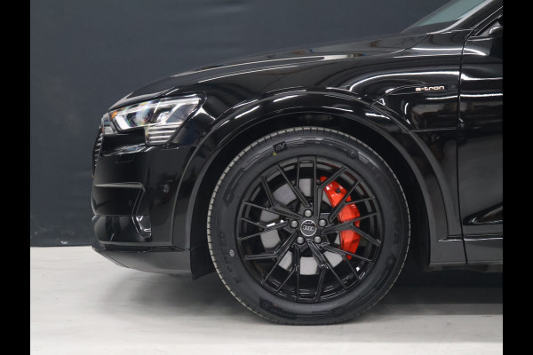 Audi e-tron 55 quattro edition 95 kWh [SCHUIFKANTELDAK, APPLE CARPLAY, ANDROID AUTO, CRUISE CONTROL, STOELVERWARMING, ACHTERUITRIJCAMERA, ELEK. ACHTERKLEP, PDC V+A, CLIMATE, NAVIGATIE, NIEUWSTAAT]