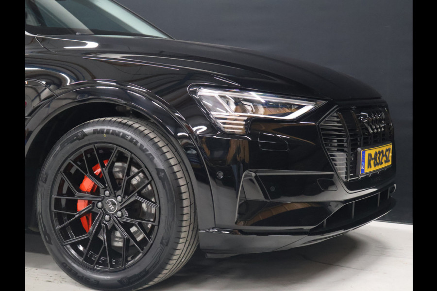 Audi e-tron 55 quattro edition 95 kWh [SCHUIFKANTELDAK, APPLE CARPLAY, ANDROID AUTO, CRUISE CONTROL, STOELVERWARMING, ACHTERUITRIJCAMERA, ELEK. ACHTERKLEP, PDC V+A, CLIMATE, NAVIGATIE, NIEUWSTAAT]