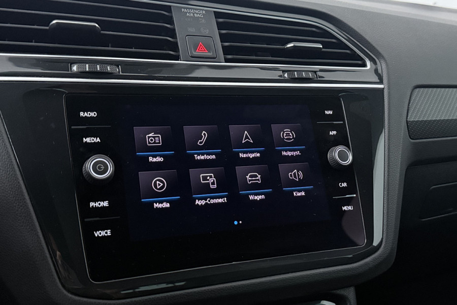 Volkswagen Tiguan 1.5 TSI R-Line Business+ (STOELVERWARMING, CRUISE ADAPTIEF, DIGITALE COCKPIT)