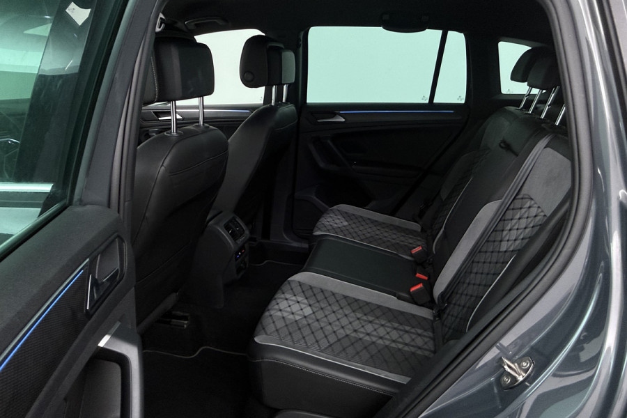 Volkswagen Tiguan 1.5 TSI R-Line Business+ (STOELVERWARMING, CRUISE ADAPTIEF, DIGITALE COCKPIT)