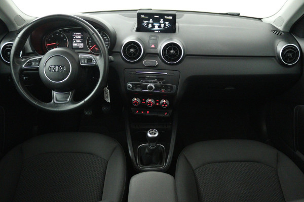 Audi A1 Sportback 1.0 TFSI Advance Sport (PANORAMADAK, STOELVERWARMING, NAVIGATIE)