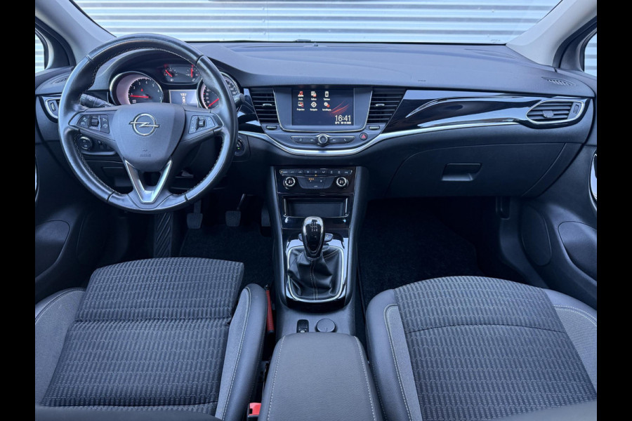 Opel Astra Sports Tourer 1.2 Business Elegance 2e Eigenaar|Camera|Carplay|Trekhaak|PDC V+A|Navi|Cruise|Elek ramen|N.A.P|APK tot 05-2028
