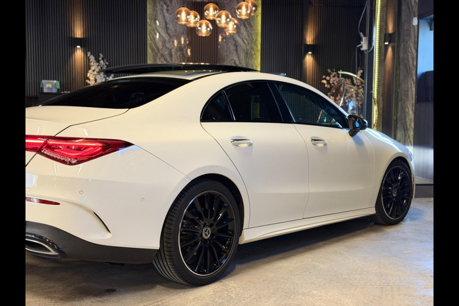 Mercedes-Benz CLA-Klasse 200 AMG|PANO|SFEER|BOMVOL!