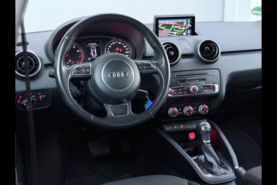Audi A1 Sportback 1.0 TFSI S-Line Xenon/Navi/Stoelverwarming