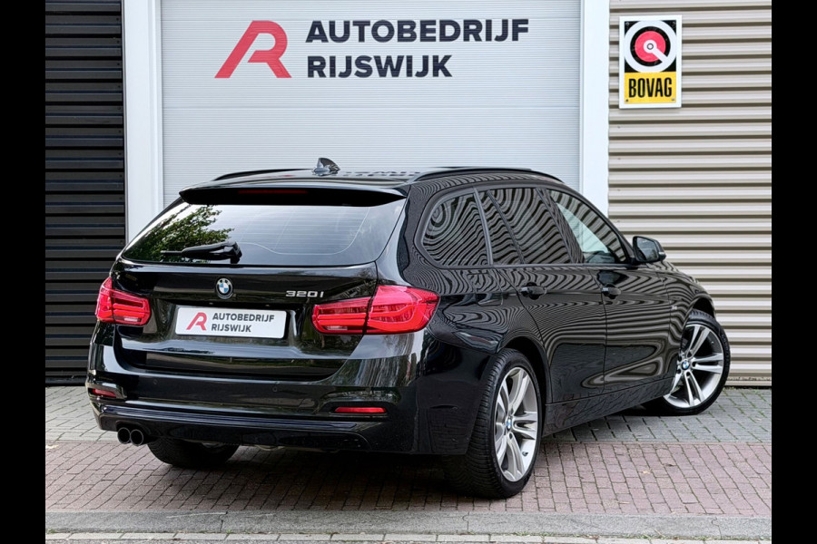 BMW 3 Serie Touring 320i Edition M Sport Shadow High Executive Pano