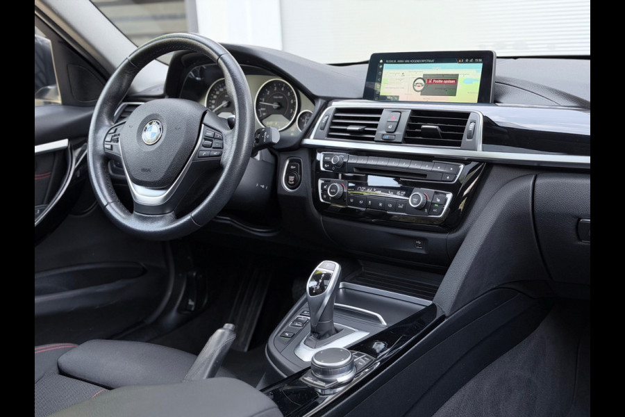 BMW 3 Serie Touring 320i Edition M Sport Shadow High Executive Pano