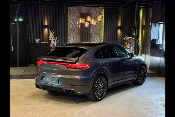 Porsche Cayenne Coupé 3.0 E-Hybrid PANO|LUCHTVERING|FULL OPTIONS!