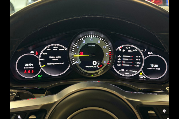 Porsche Cayenne Coupé 3.0 E-Hybrid PANO|LUCHTVERING|FULL OPTIONS!