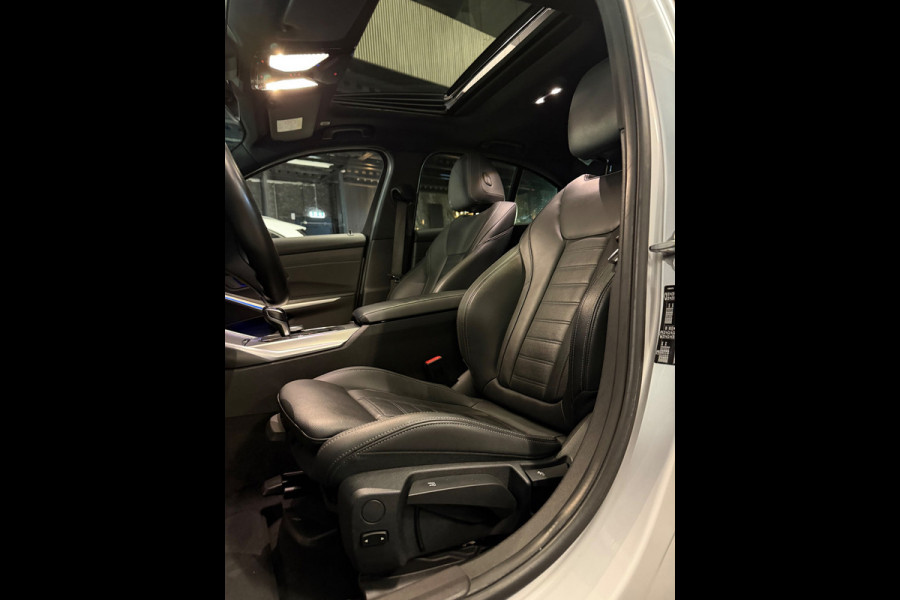 BMW 3-serie 320i High Executive|M Pakket|PANO|BOMVOL!