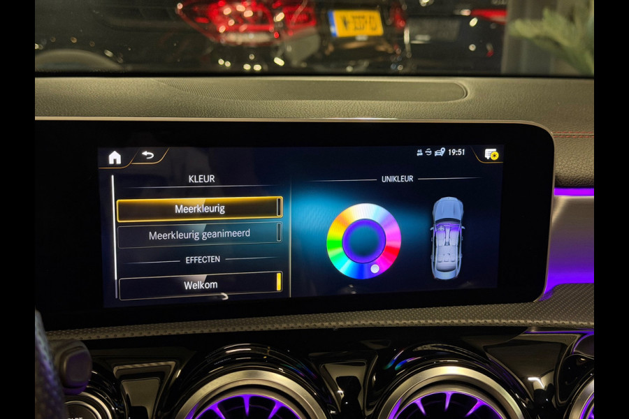 Mercedes-Benz CLA-Klasse 180 AMG|PANO|SFEER|MEMORY|FULL OPTIONS