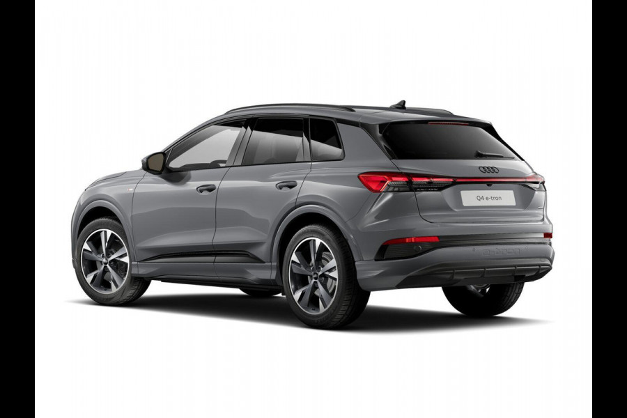 Audi Q4 e-tron 45 quattro S Edition Competition 82 kWh 286pk | Panoramadak | Parkeercamera | Adaptieve cruise controle