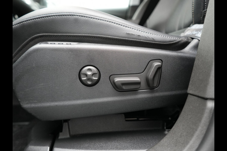 Opel Grandland X 1.6 Turbo Ultimate PHEV 225pk | Trekhaak Afn. | Adaptive Cruise | 360 Camera | Lederen Sportstoelen Memory & Ventilatie | Stoelverwarming | Keyless | Apple Carplay | DAB | Navigatie | 19"L.M | Plug In Hybrid