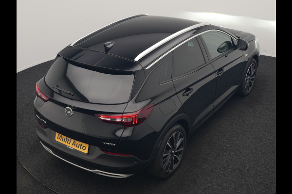 Opel Grandland X 1.6 Turbo Ultimate PHEV 225pk | Trekhaak Afn. | Adaptive Cruise | 360 Camera | Lederen Sportstoelen Memory & Ventilatie | Stoelverwarming | Keyless | Apple Carplay | DAB | Navigatie | 19"L.M | Plug In Hybrid