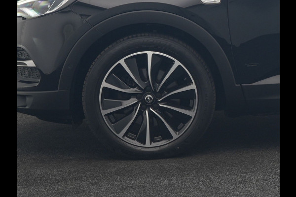 Opel Grandland X 1.6 Turbo Ultimate PHEV 225pk | Trekhaak Afn. | Adaptive Cruise | 360 Camera | Lederen Sportstoelen Memory & Ventilatie | Stoelverwarming | Keyless | Apple Carplay | DAB | Navigatie | 19"L.M | Plug In Hybrid