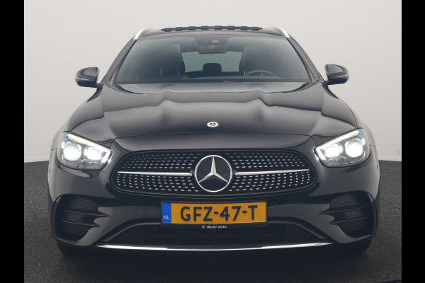 Mercedes-Benz E-Klasse Estate 300 e AMG 320pk PHEV Dealer O.H | Trekhaak af Fabriek | Schuif-/kantel Dak | Widescreen Navi | Multibeam LED | Camera | Alcantara Sportstoelen Verwarmd | Apple Carplay | BLIS | 18"L.M | Plug In Hybrid