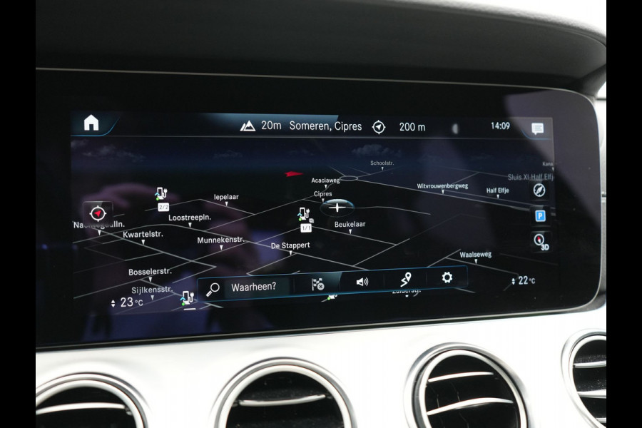 Mercedes-Benz E-Klasse Estate 300 e AMG 320pk PHEV Dealer O.H | Trekhaak af Fabriek | Schuif-/kantel Dak | Widescreen Navi | Multibeam LED | Camera | Alcantara Sportstoelen Verwarmd | Apple Carplay | BLIS | 18"L.M | Plug In Hybrid