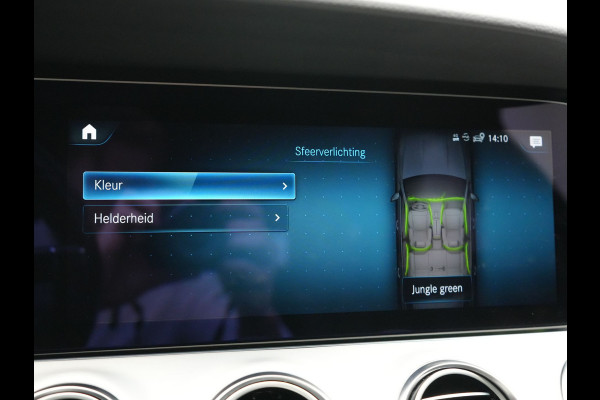 Mercedes-Benz E-Klasse Estate 300 e AMG 320pk PHEV Dealer O.H | Trekhaak af Fabriek | Schuif-/kantel Dak | Widescreen Navi | Multibeam LED | Camera | Alcantara Sportstoelen Verwarmd | Apple Carplay | BLIS | 18"L.M | Plug In Hybrid