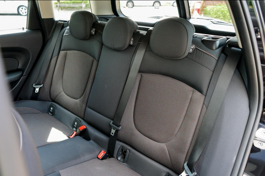 MINI Clubman 1.5 Cooper Business Pakket