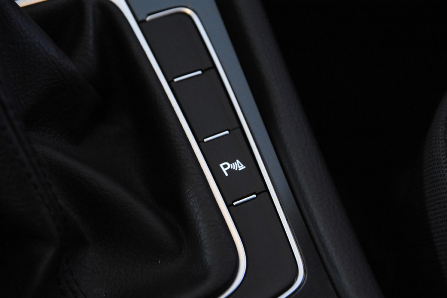 Volkswagen Golf Variant 1.0 TSI *1ste Eigenaar*Navigatie*Camera*