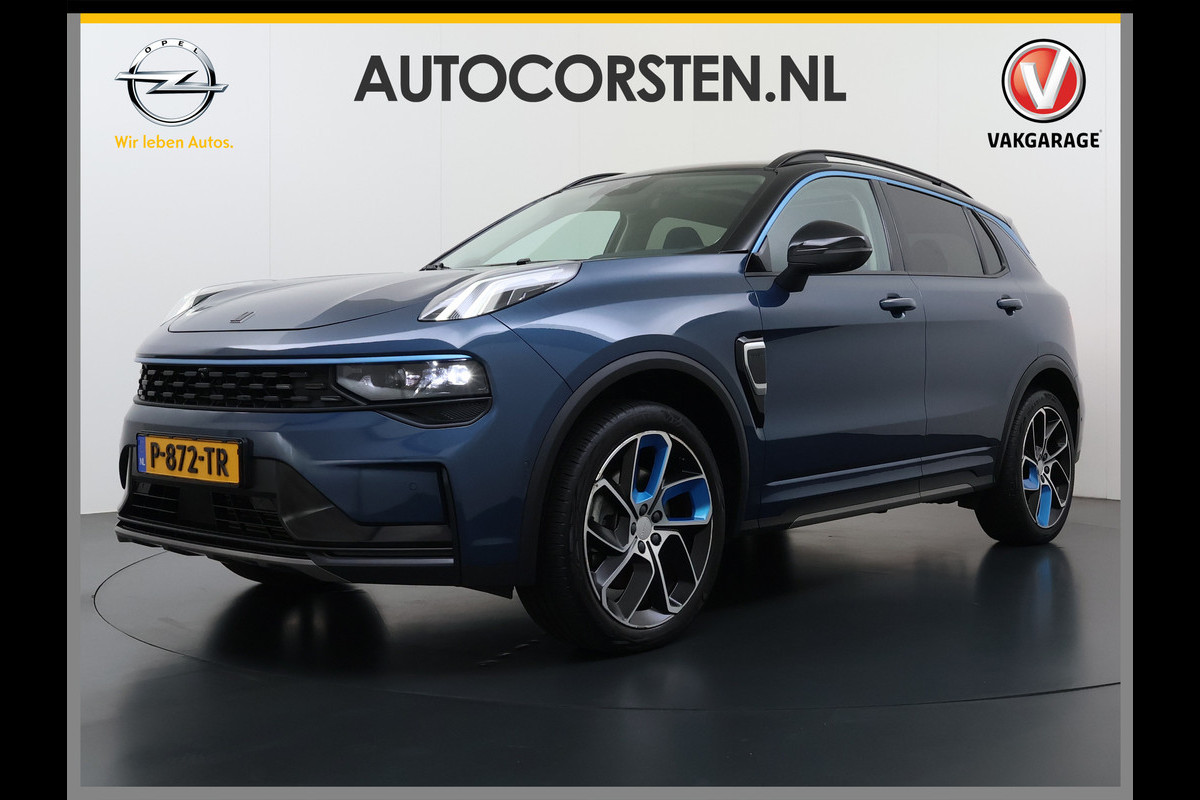 Lynk & Co 01 PHEV AUT-7 261pk Pano-Schuifdak Trekhaak Lmv 20" 360°Camera Apple Carplay Android Auto Adap.Cruise Navi Pdc Ecc Keyless Led Plug Elek.Memory.Stoel File assistent Dodehoek detector Elektrisch bedienbare achterklep Rijstrooksensor Wifi Verkeersbord detectie 425Nm koppel 3,7kw laadvermogen 1.800kg Trekvermogen