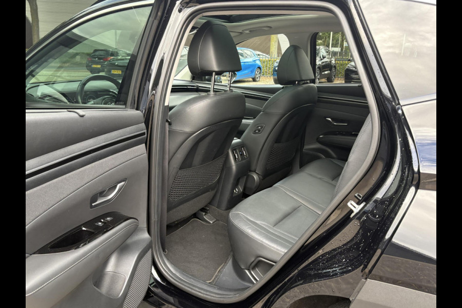 Hyundai Tucson 1.6 T-GDI PHEV Premium Sky 4WD | AFNEEMB. TREKHAAK | ADAPT. CRUISE CONTROL | ELEK. SCHUIF-/KANTELDAK | ELEK. ACHTERKLEP | MEMORY | STOELVENTILATIE
