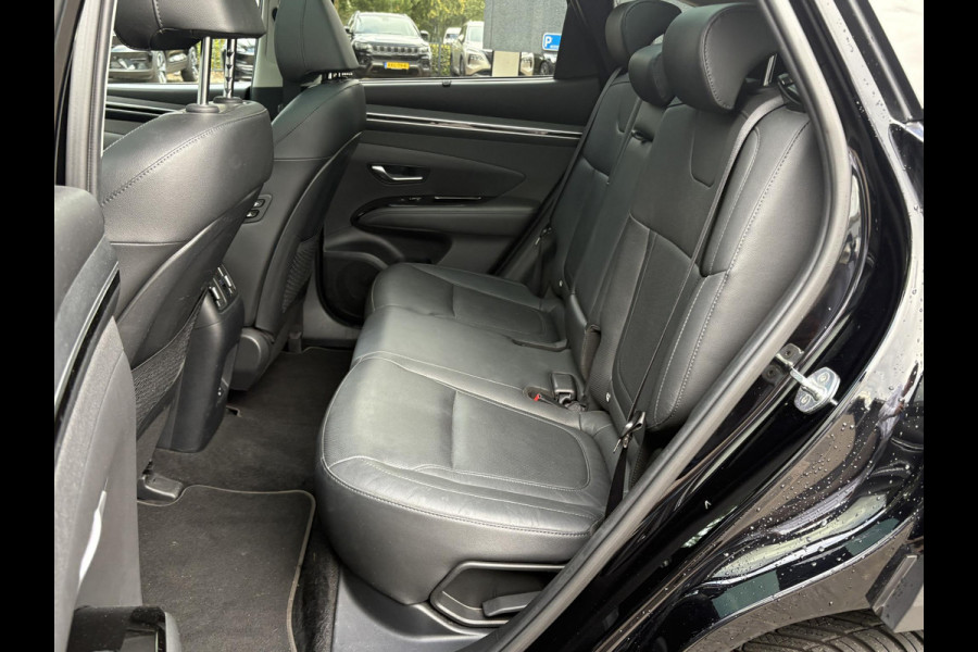 Hyundai Tucson 1.6 T-GDI PHEV Premium Sky 4WD | AFNEEMB. TREKHAAK | ADAPT. CRUISE CONTROL | ELEK. SCHUIF-/KANTELDAK | ELEK. ACHTERKLEP | MEMORY | STOELVENTILATIE