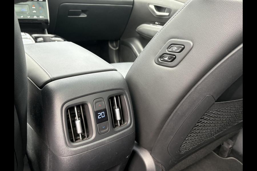 Hyundai Tucson 1.6 T-GDI PHEV Premium Sky 4WD | AFNEEMB. TREKHAAK | ADAPT. CRUISE CONTROL | ELEK. SCHUIF-/KANTELDAK | ELEK. ACHTERKLEP | MEMORY | STOELVENTILATIE