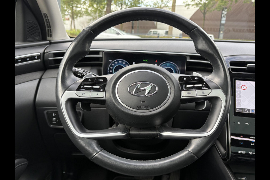 Hyundai Tucson 1.6 T-GDI PHEV Premium Sky 4WD | AFNEEMB. TREKHAAK | ADAPT. CRUISE CONTROL | ELEK. SCHUIF-/KANTELDAK | ELEK. ACHTERKLEP | MEMORY | STOELVENTILATIE
