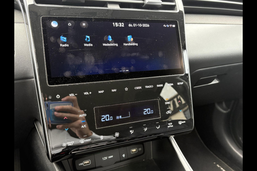 Hyundai Tucson 1.6 T-GDI PHEV Premium Sky 4WD | AFNEEMB. TREKHAAK | ADAPT. CRUISE CONTROL | ELEK. SCHUIF-/KANTELDAK | ELEK. ACHTERKLEP | MEMORY | STOELVENTILATIE