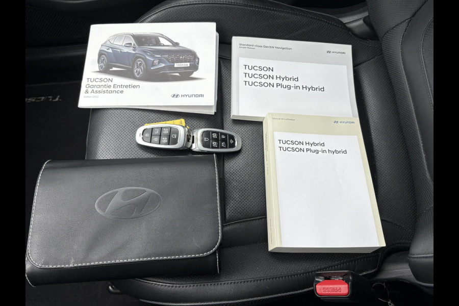 Hyundai Tucson 1.6 T-GDI PHEV Premium Sky 4WD | AFNEEMB. TREKHAAK | ADAPT. CRUISE CONTROL | ELEK. SCHUIF-/KANTELDAK | ELEK. ACHTERKLEP | MEMORY | STOELVENTILATIE