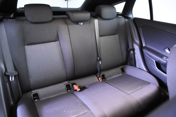 Mercedes-Benz CLA-Klasse Shooting Brake 180 *1ste Eigenaar*Carplay*Stoelverwarming*