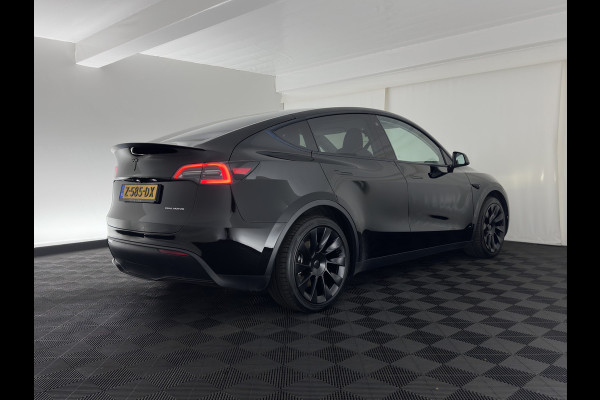 Tesla Model Y Long Range AWD 75 kWh (3-Fase-11kW) {SoH-87%} (INCL-BTW) Aut. *PANO | AUTO-PILOT | LEATHER | NAVI-FULLMAP | MATRIX-LED | KEYLESS | CAMERA | DAB+ | HEATED-COMFORTSEATS | PRIVACYGLASS | TOPVIEW | 20''ALU*