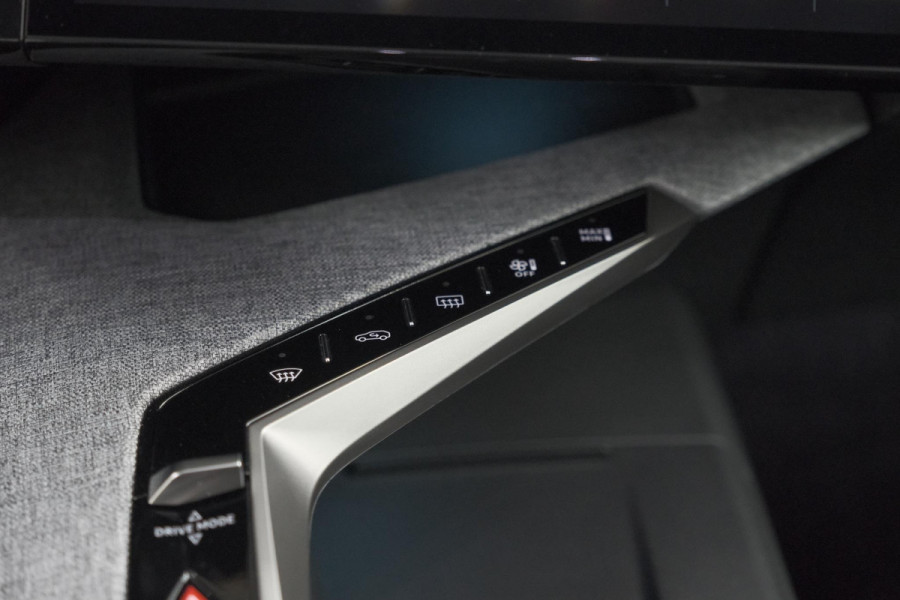 Peugeot 3008 1.2 Hybrid 145 GT | Elektrische Kofferklep | Camera | Adaptieve Cruise Control | Apple CarPlay