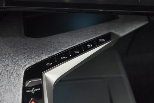 Peugeot 3008 1.2 Hybrid 145 GT | Elektrische Kofferklep | Camera | Adaptieve Cruise Control | Apple CarPlay