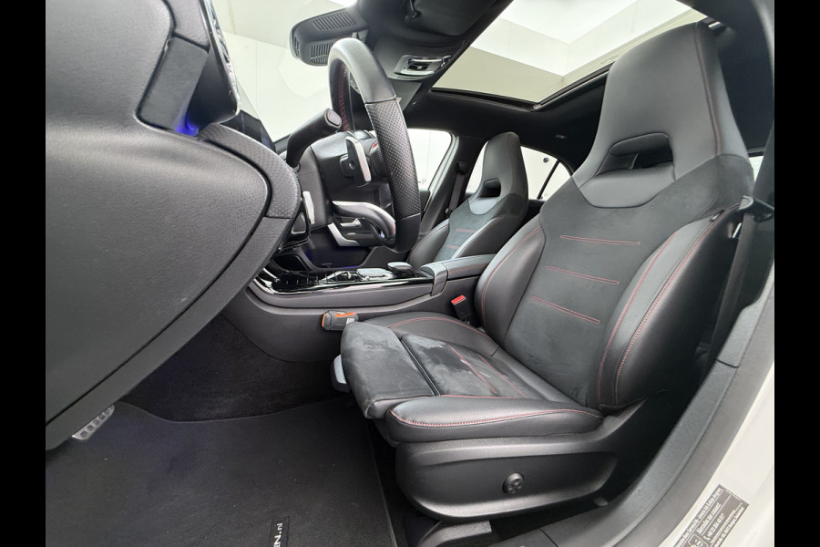 Mercedes-Benz A-Klasse 250 AMG line | Pano Memory Multibeam Distronic