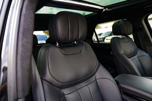 Land Rover Range Rover Sport 3.0 P510e First Edition | Massage | Stoelverwarming/verkoeling | Panorama | Luchtvering | HuD | BTW