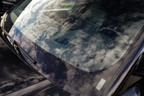 Land Rover Range Rover Sport 3.0 P510e First Edition | Massage | Stoelverwarming/verkoeling | Panorama | Luchtvering | HuD | BTW